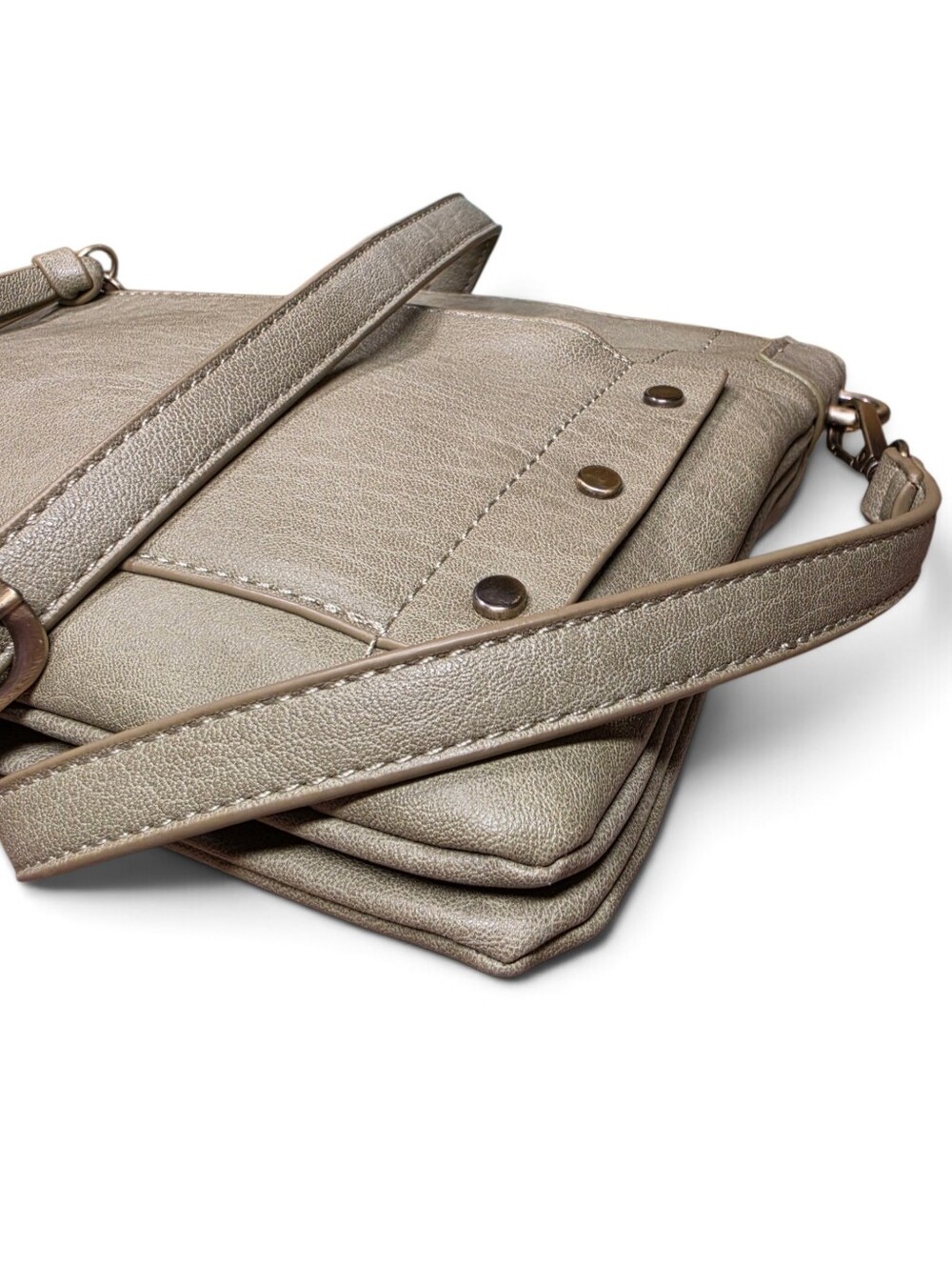 ANTIK KRAFT Savannah Olive Green Crossbody Shoulder Bag - Picture 9 of 13